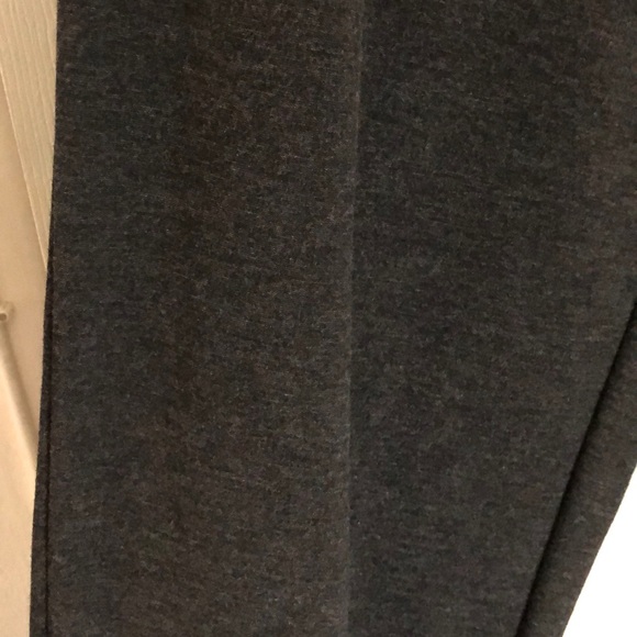 J.Jill Ponte Slim leg charcoal Gray pantsSize Sml - Picture 4 of 9